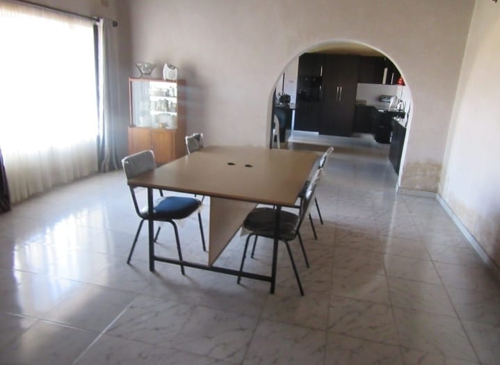 Norton Knowe Zimbabwe Property Seller