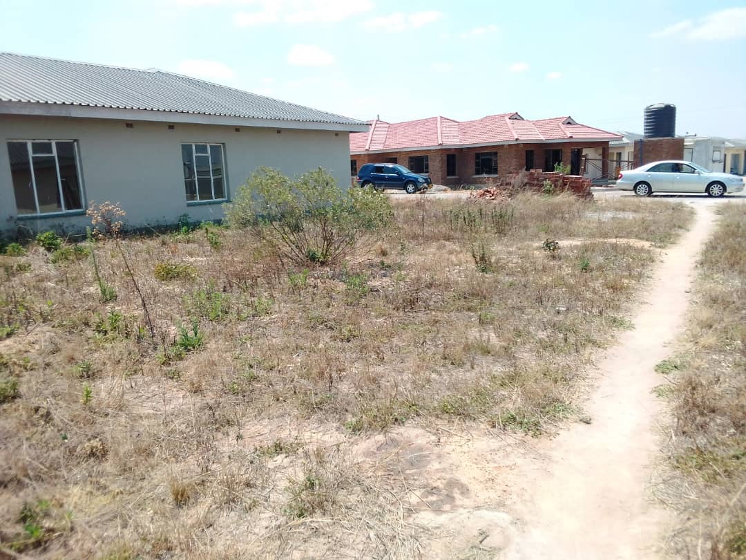 RUWA STANDS FOR SALE Zimbabwe Property Seller